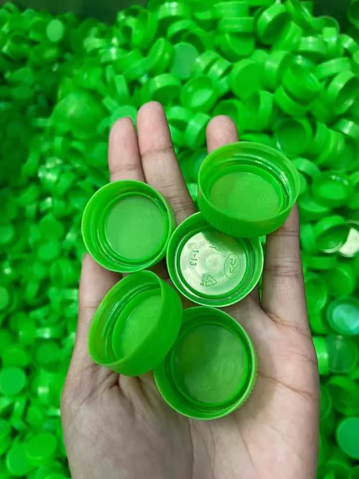 Custom Plastic Screw Caps for 200ml, 500ml & 1 Litre Bottles thumbnail 4